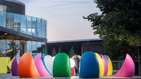Unexpected Encounters: Illustration and Public Art