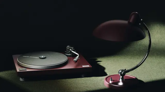 Fritz Hansen Sound Club 