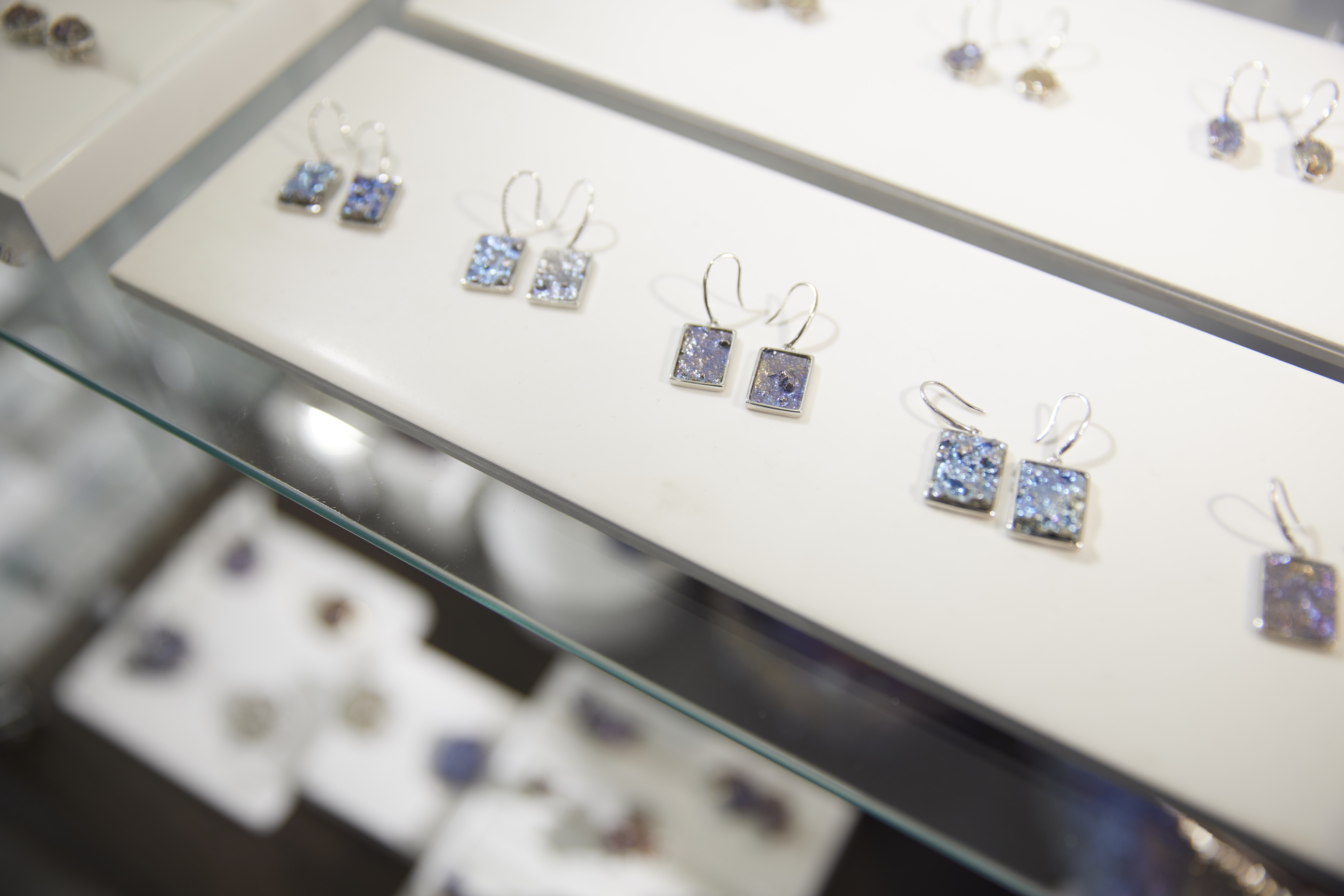 Image of a set of earrings.