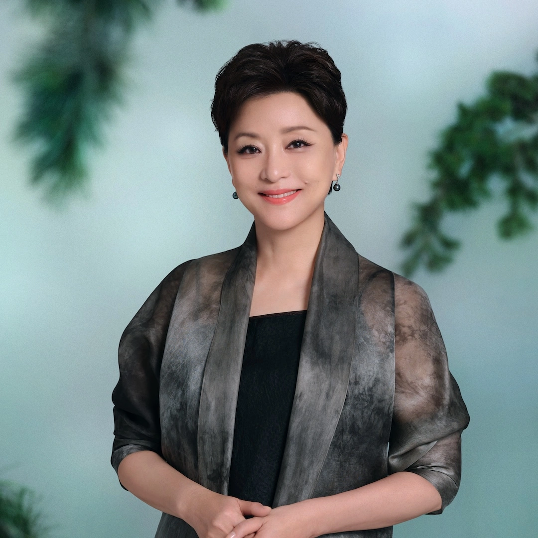 Ms. Yang Lan