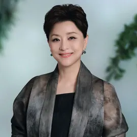 Ms. Yang Lan